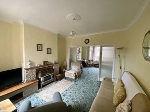 Dining Room- click for photo gallery